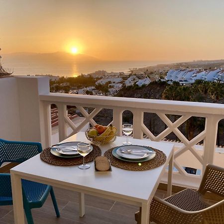 Costa Adeje - Modern Apartment With Terrace Views Of Ocean & Sunset Exterior photo