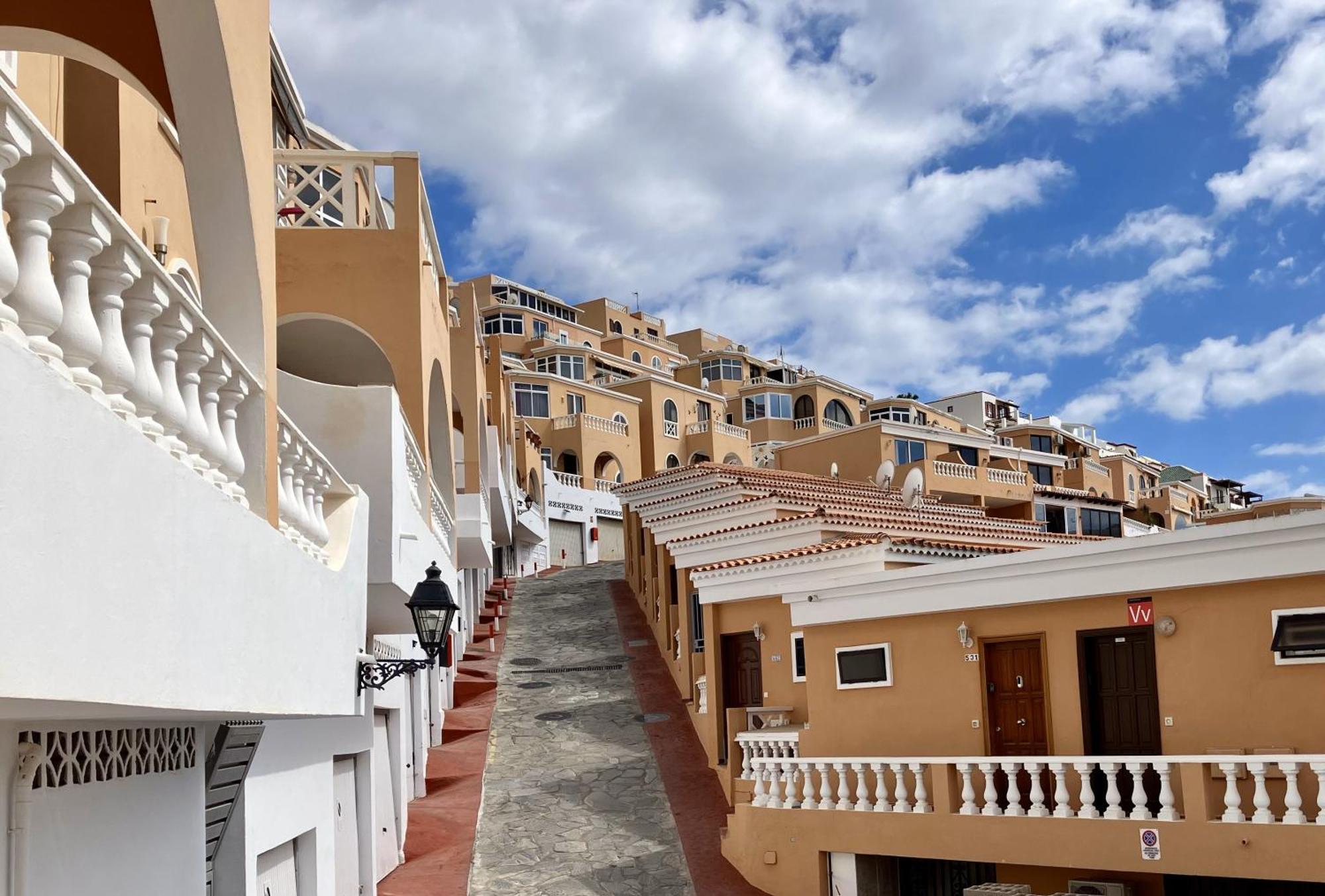 Costa Adeje - Modern Apartment With Terrace Views Of Ocean & Sunset Exterior photo