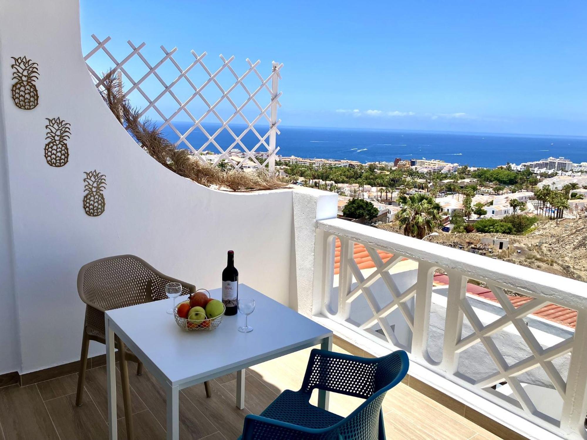 Costa Adeje - Modern Apartment With Terrace Views Of Ocean & Sunset Exterior photo