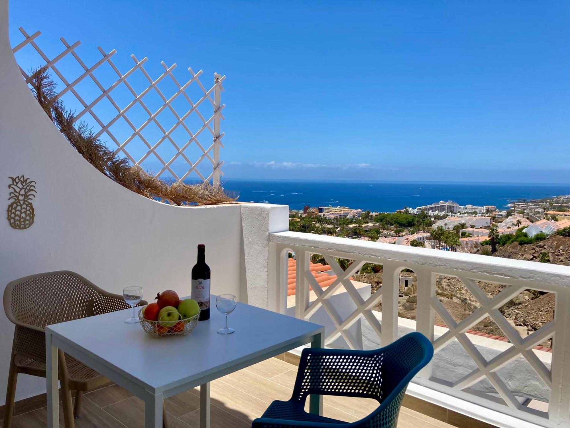 Costa Adeje - Modern Apartment With Terrace Views Of Ocean & Sunset Exterior photo