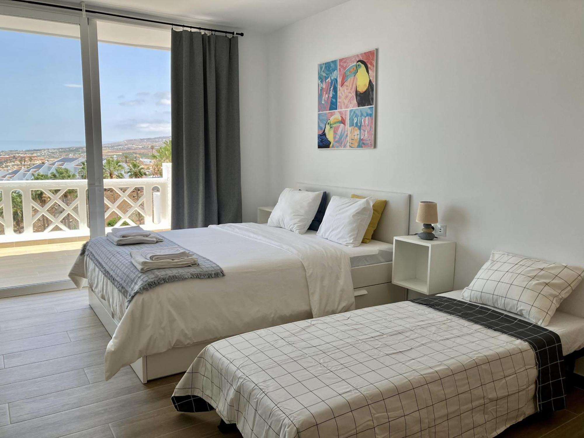 Costa Adeje - Modern Apartment With Terrace Views Of Ocean & Sunset Exterior photo